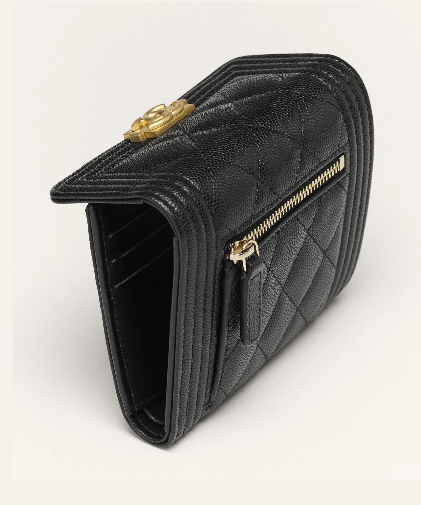 CHANEL BOY CHANEL Small Flap Wallet official image 04