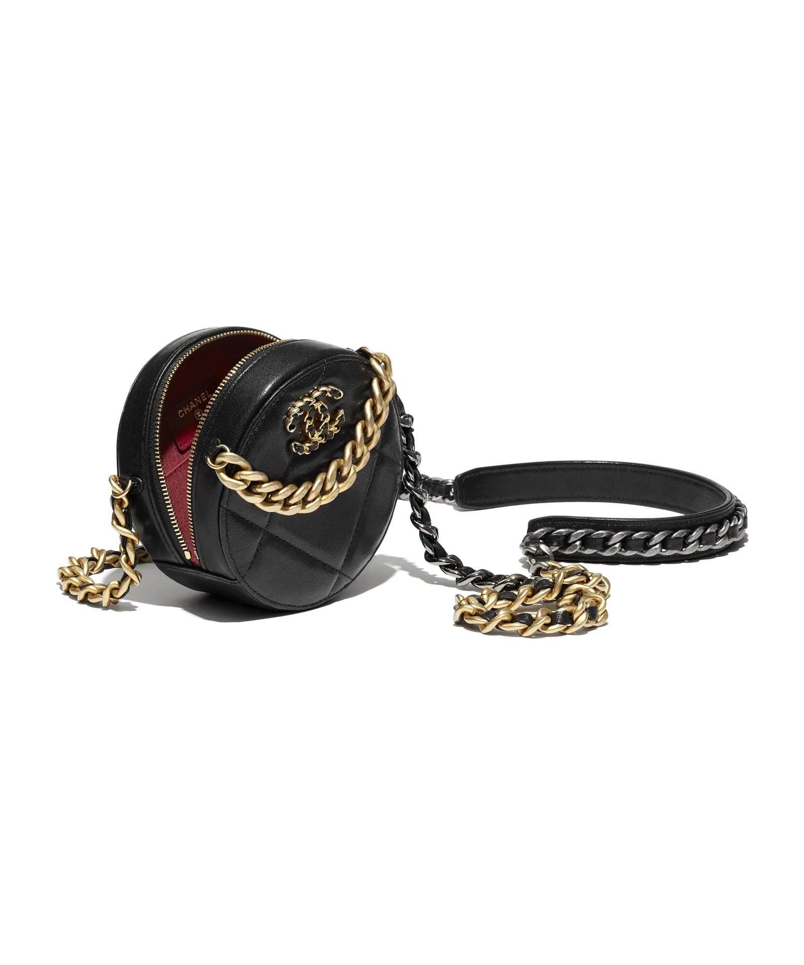 CHANEL CHANEL 19 Clutch with Chain  official image 02