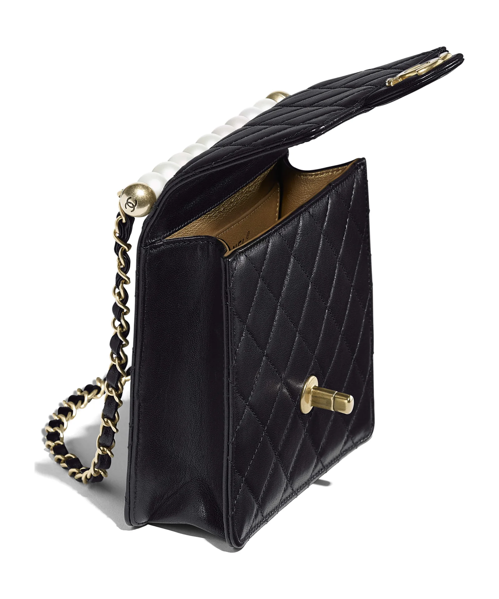 CHANEL AS0584B0037494305 official image 03