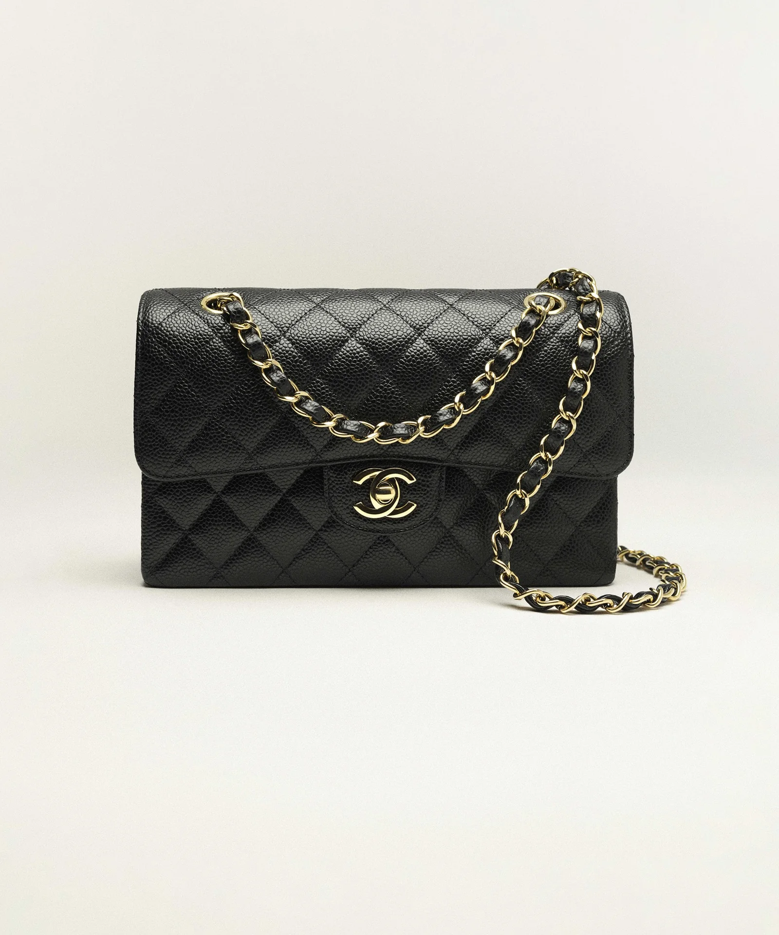 CHANEL Small Classic Handbag official image 02