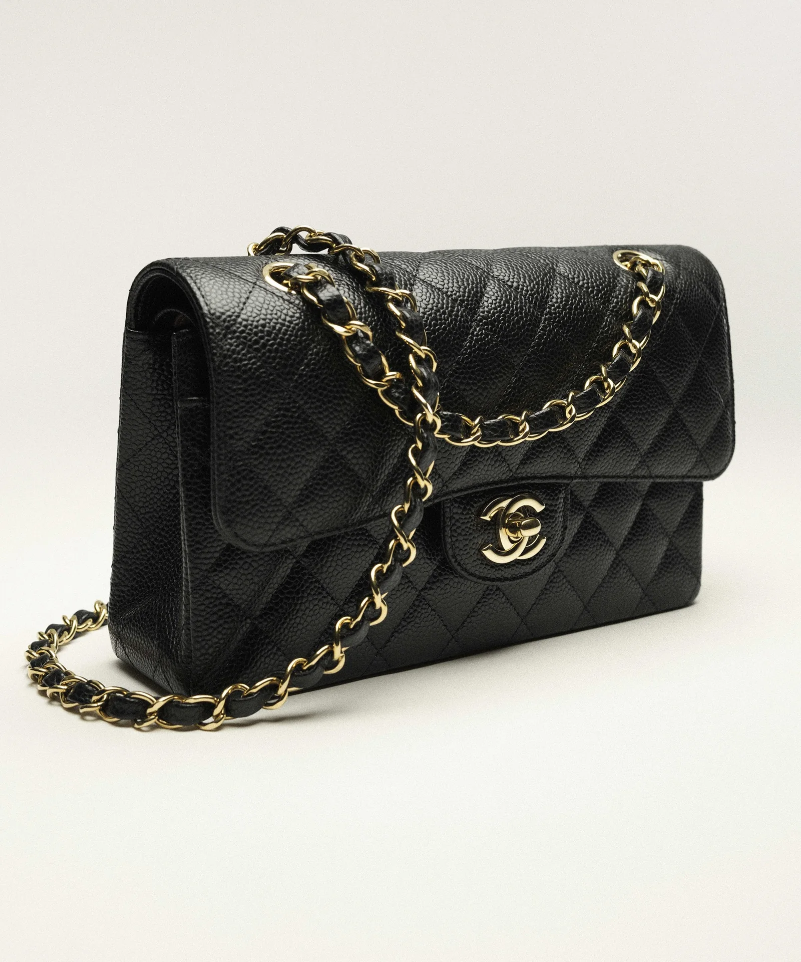 CHANEL Small Classic Handbag official image 03